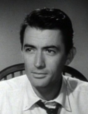 Gregory_Peck_in_Gentleman%27s_Agreement_trailer_closeup.jpg