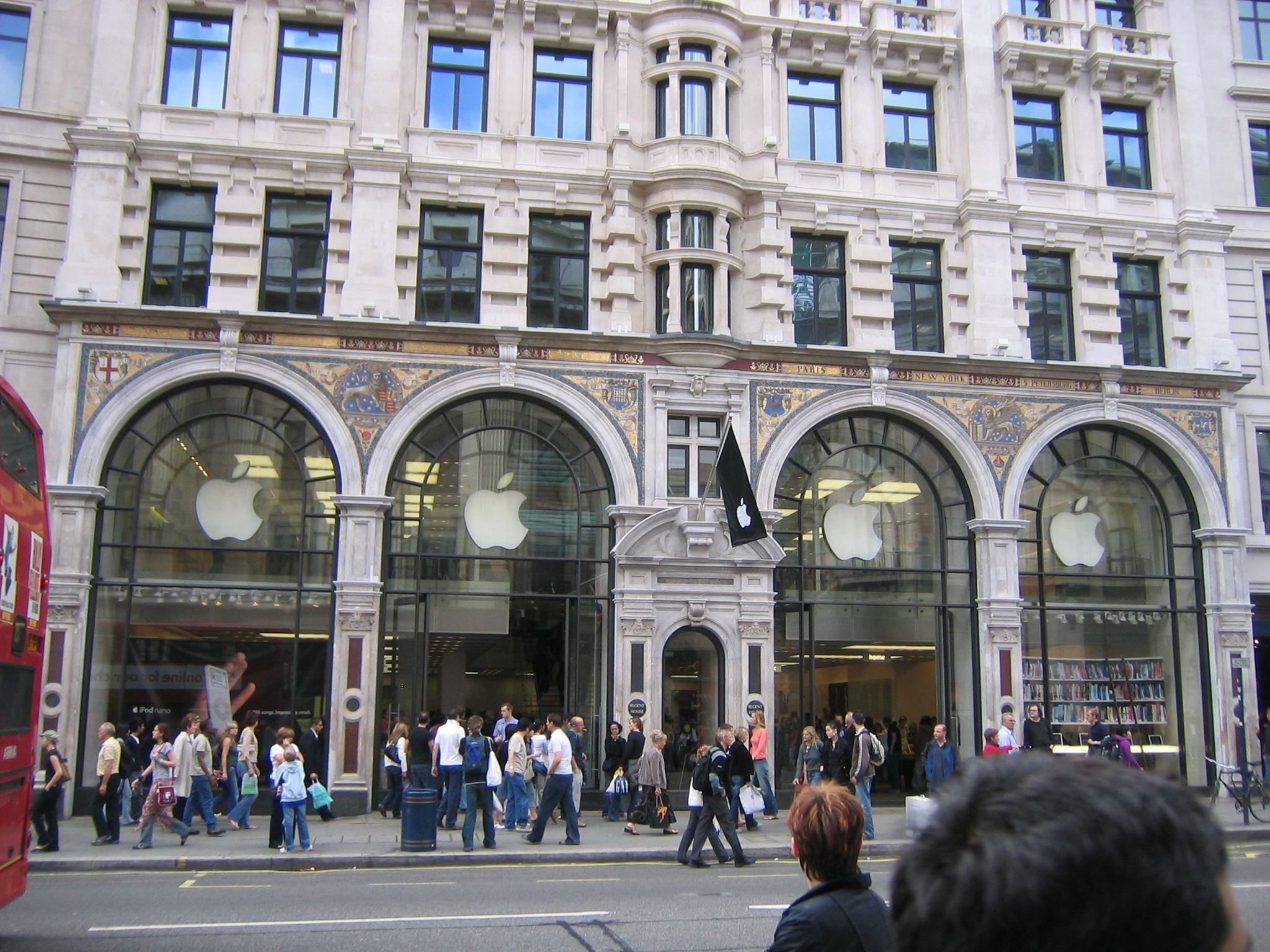 File:Apple Store Regent Street London UK-2005-09-24.jpg - Wikipedia ...