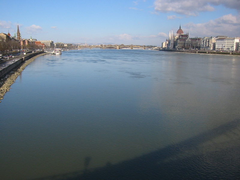 Súbor:Budapest-Donau.jpg