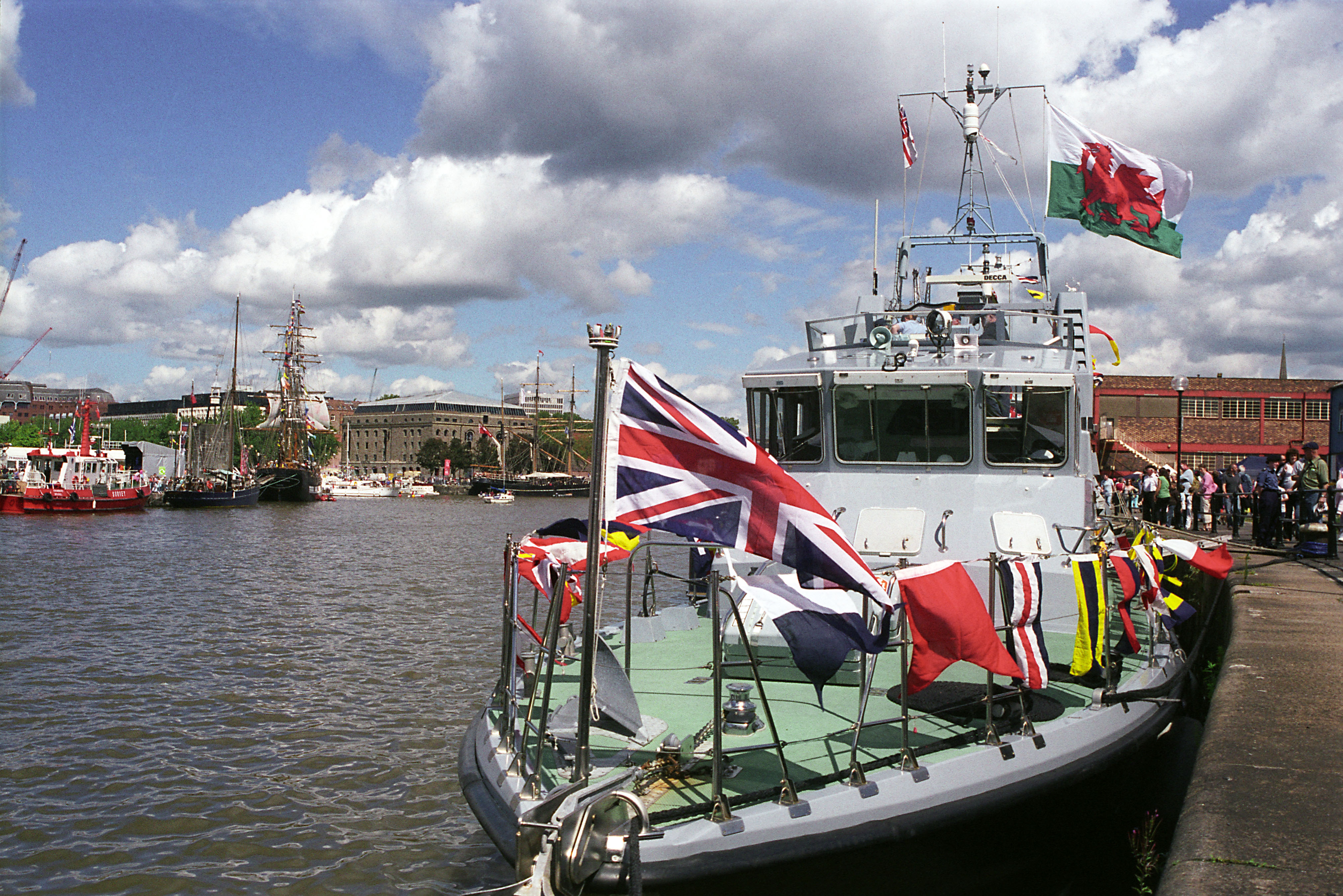 HMS_Express_of_the_Wales_University_Roya