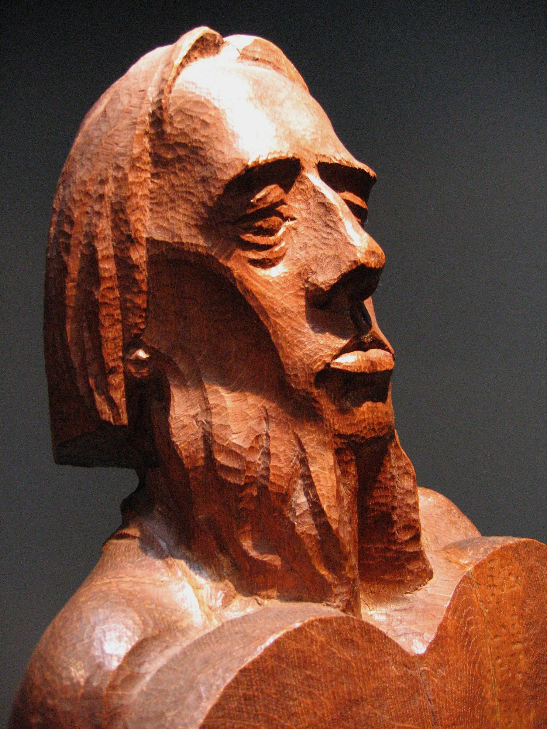 File:Ernst Barlach Moses 1919 Eichenholz-4.jpg - Wikimedia Commons1800 x 2400