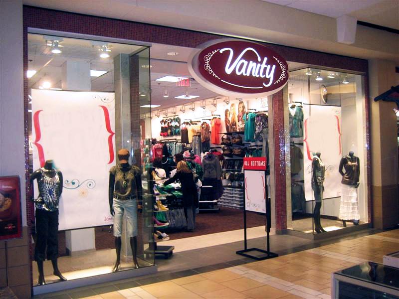 Vanity_Clothing_Store_Front.JPG