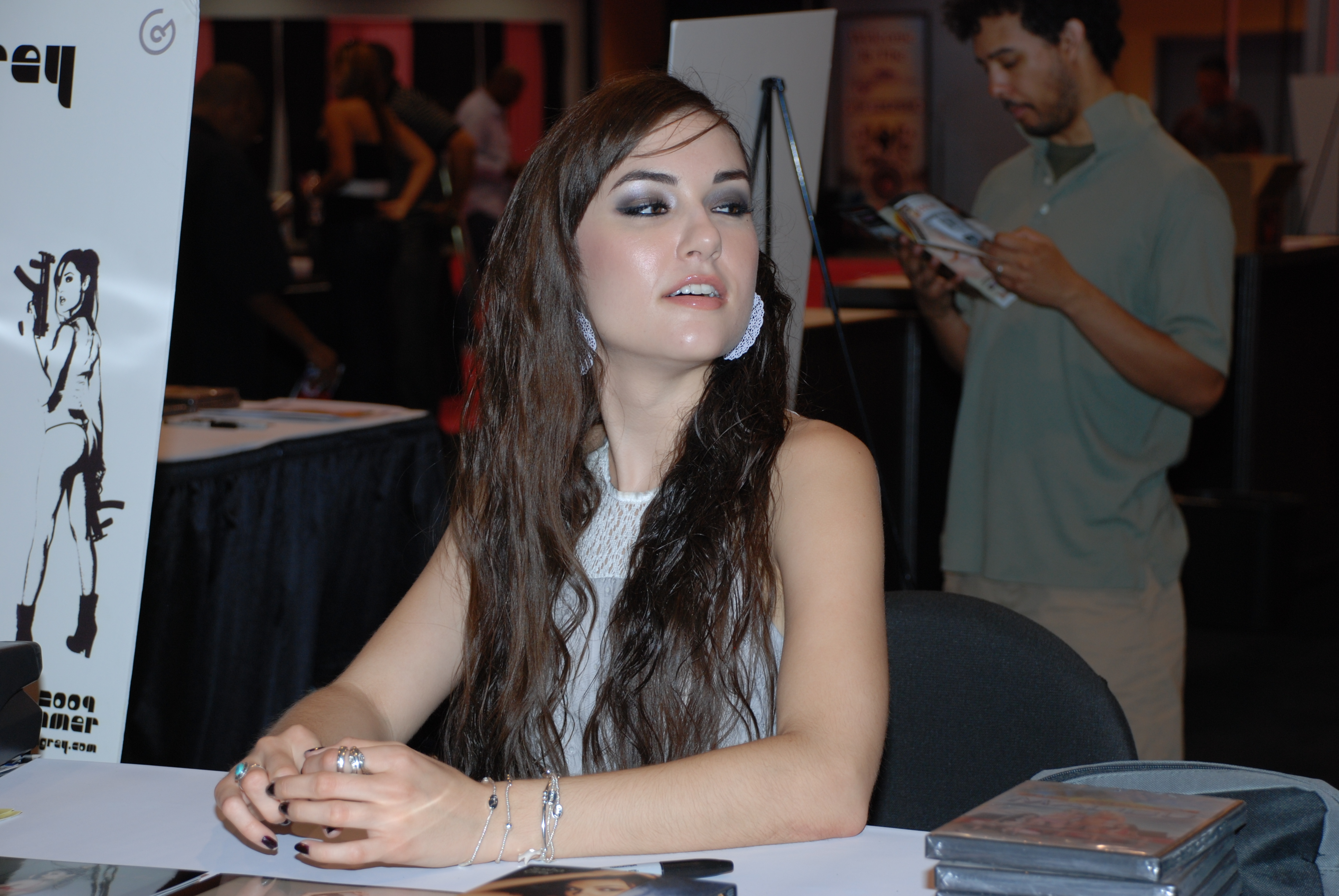 Sasha Grey at Exxxotica Miami 2009 (4).jpg