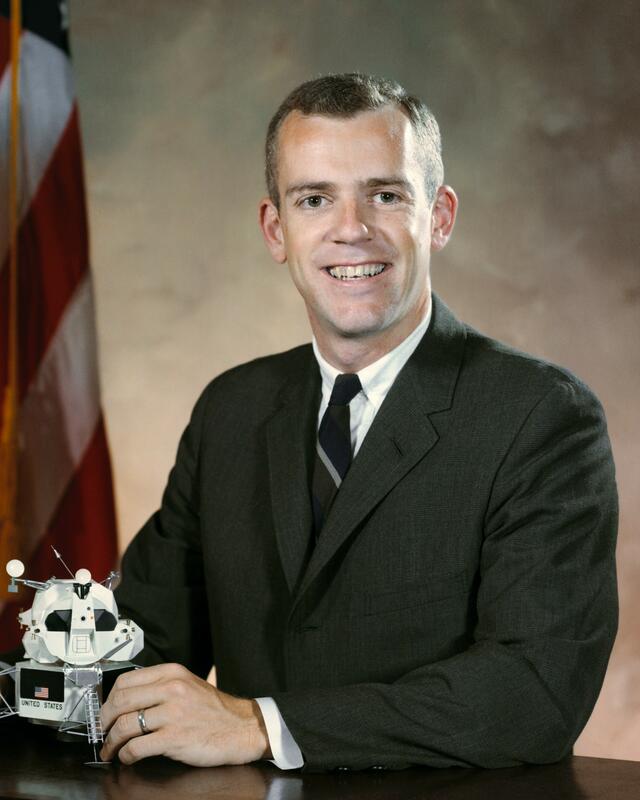 Brian todd oleary nasa bio photo.jpg