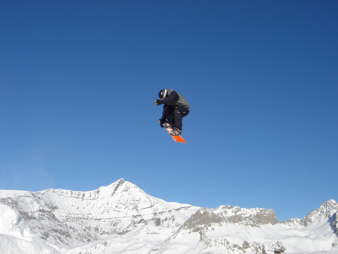 Ski jump image from wikimedia