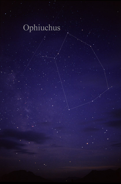 English: Photography of the constellation Ophi...