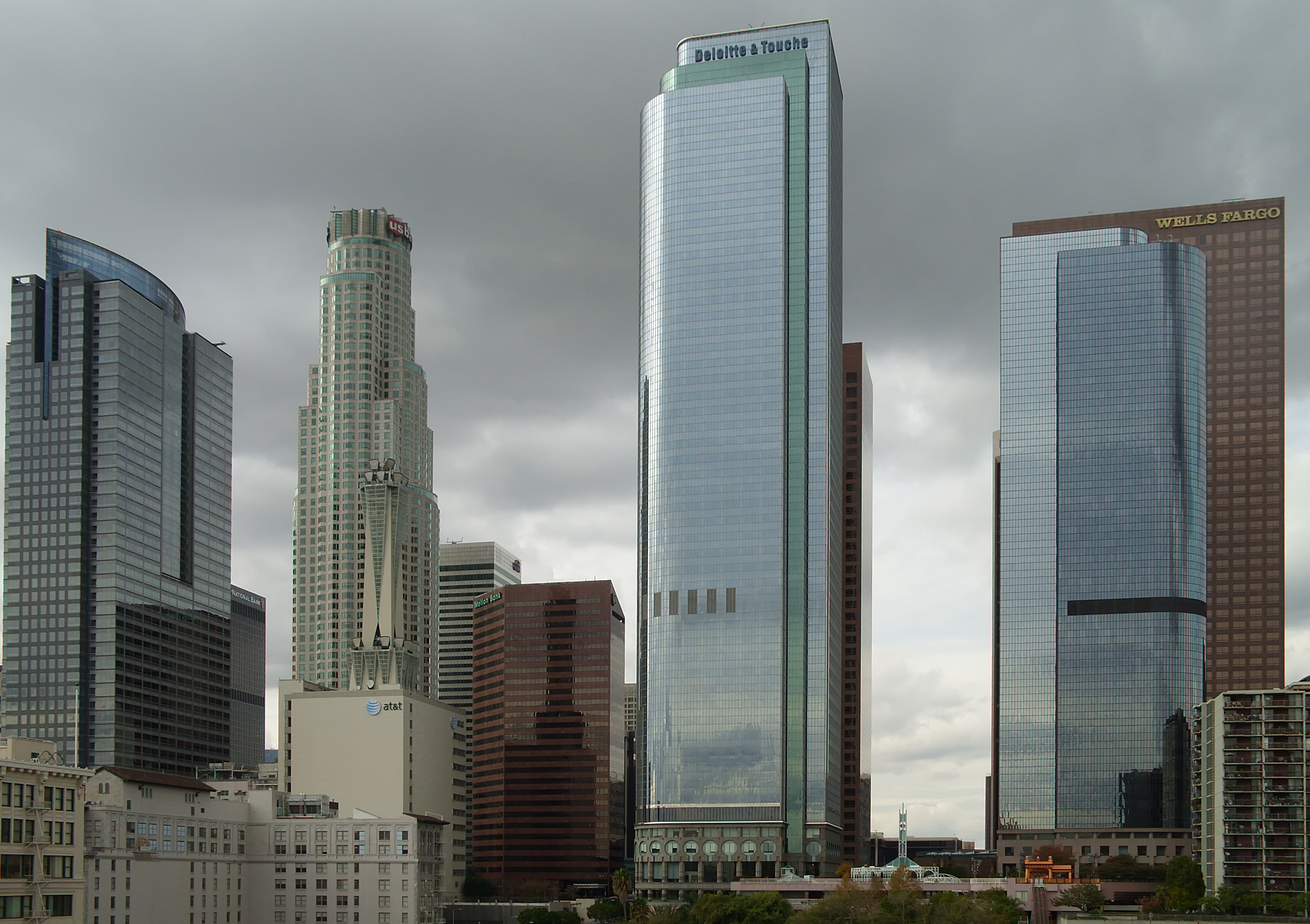 File:Downtown Los Angeles Skyscrapers-edit1.jpg