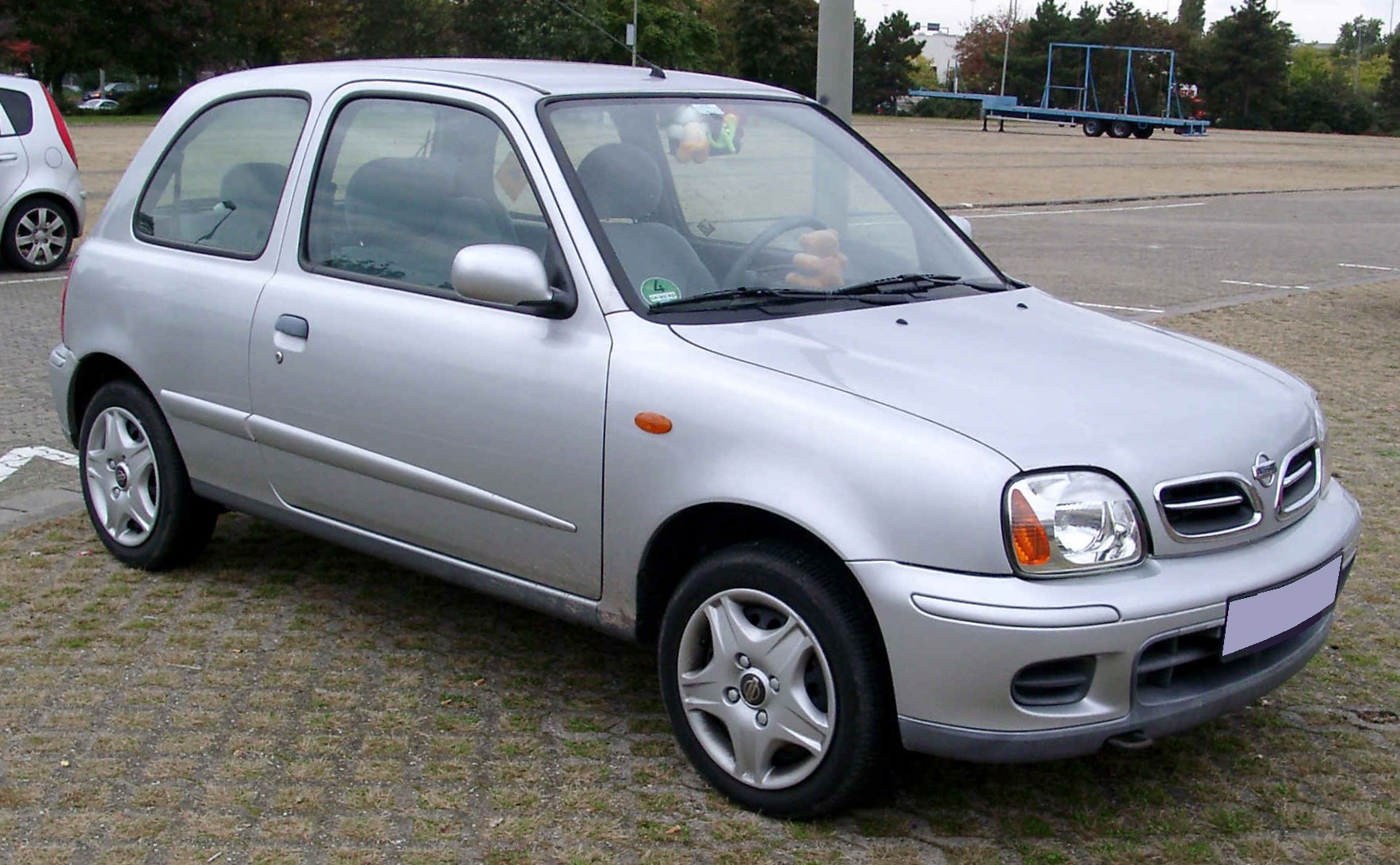 [Immagine: Nissan_Micra_front_20081017.jpg]