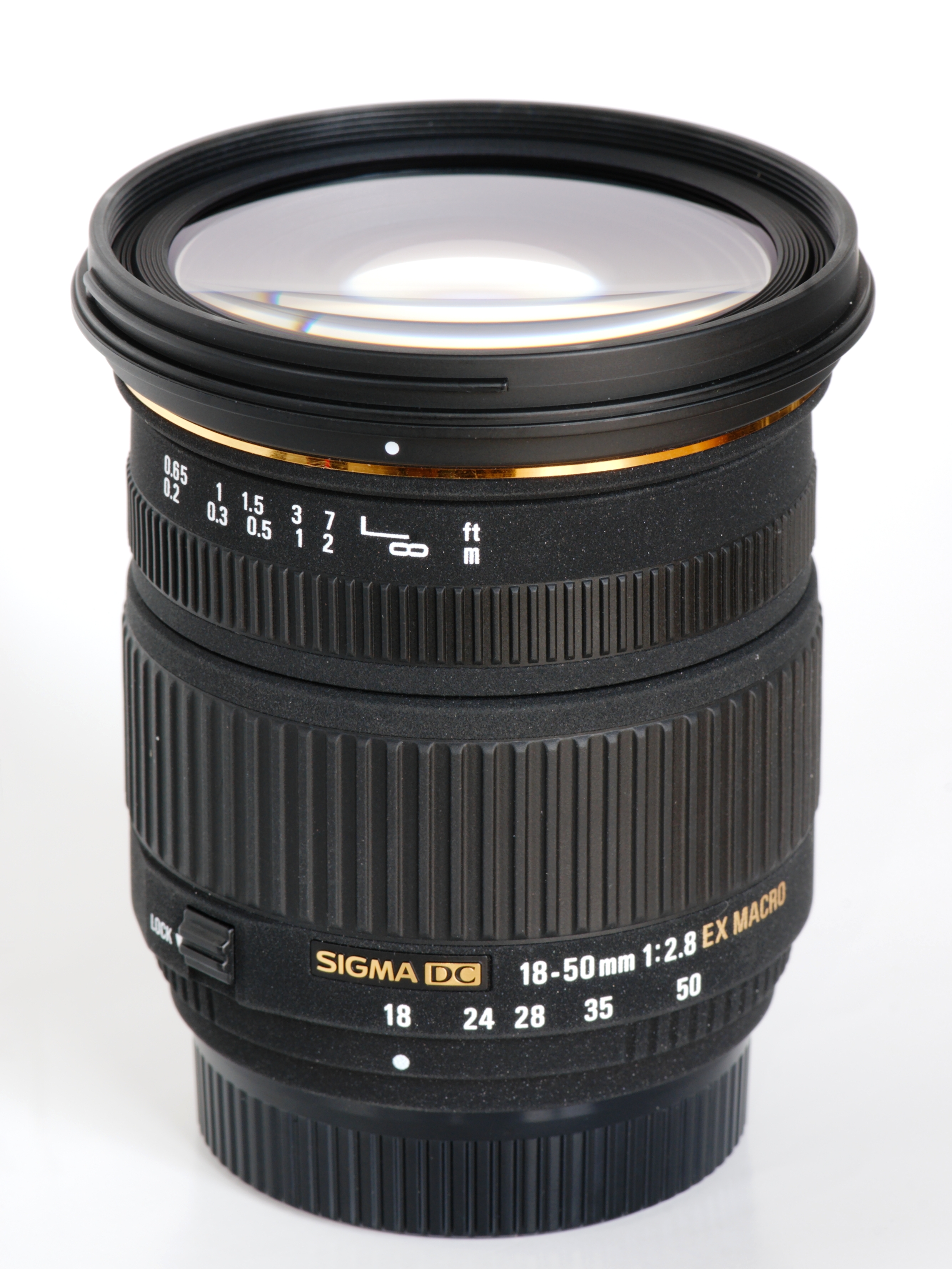 Sigma 18–50mm f/2.8 EX DC Macro lens - Wikiwand