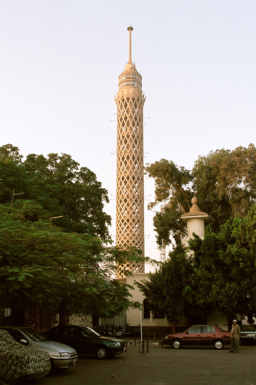 أجمل الاماكن السياحية في مصر أم الدنيا Cairo,_Tower_of_Cairo,_Egypt,_Oct_2004