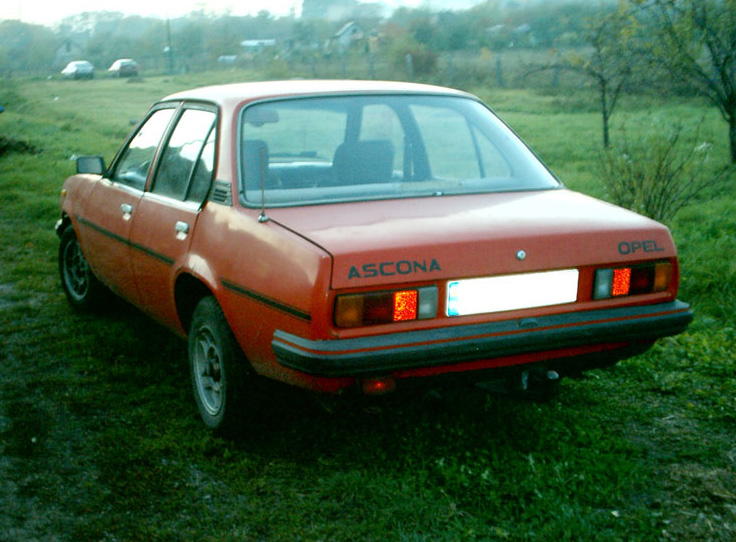 FileOpel Ascona B back viewJPG Non sono disponibili versioni a 