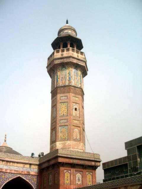 June21_2004-Wazir_Khan_Mosque_Lahore_%2822%29.jpg