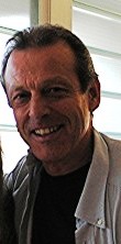 Leslie Grantham in 2005 at a performance of Beyond Reasonable Doubt.jpg