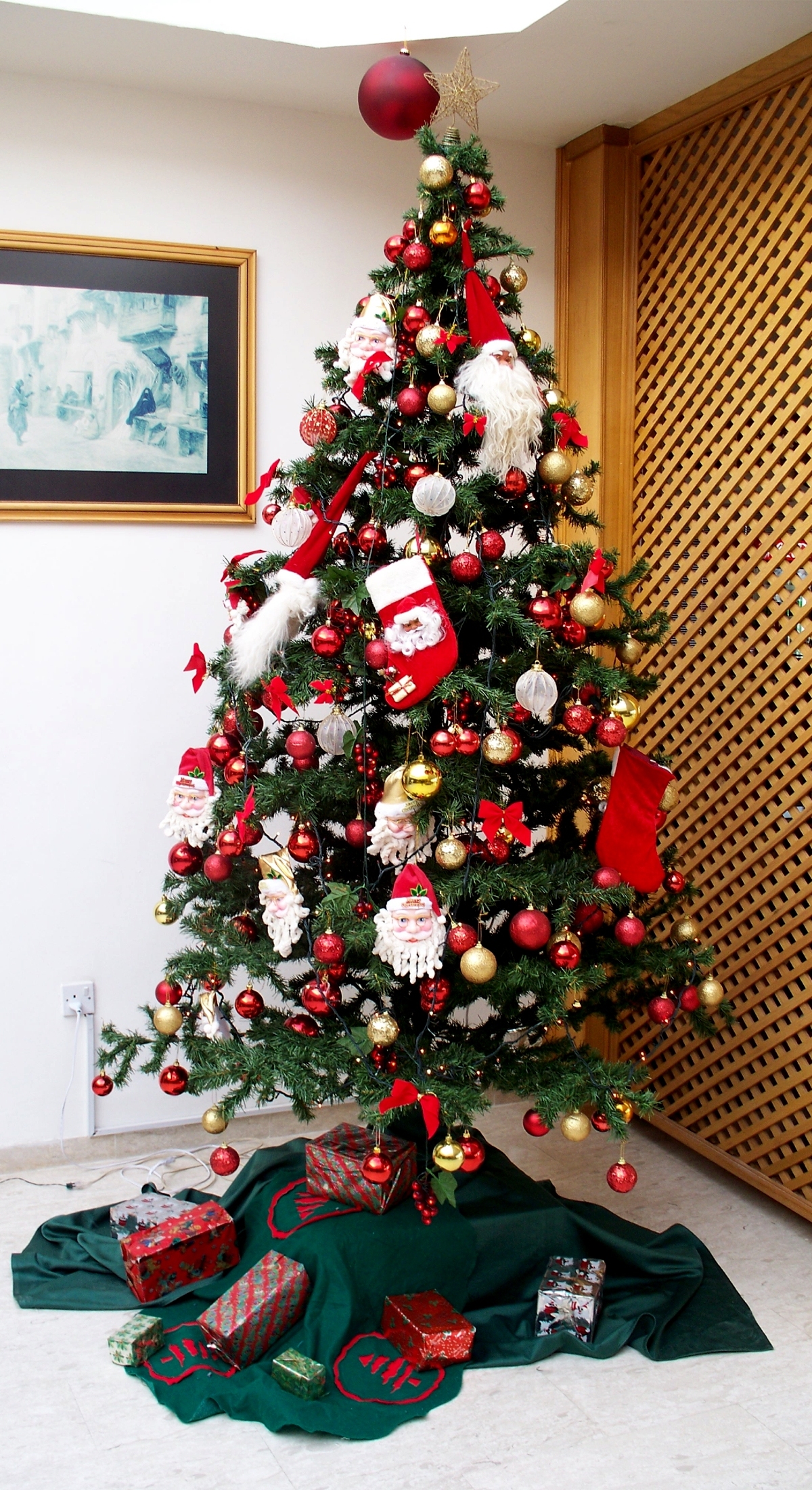 christmas tree in jordan