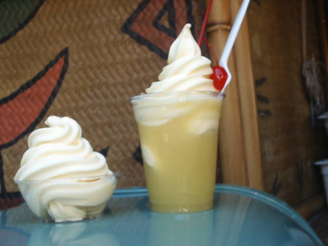 Dole_Whip_frozen_dessert_and_float.jpg