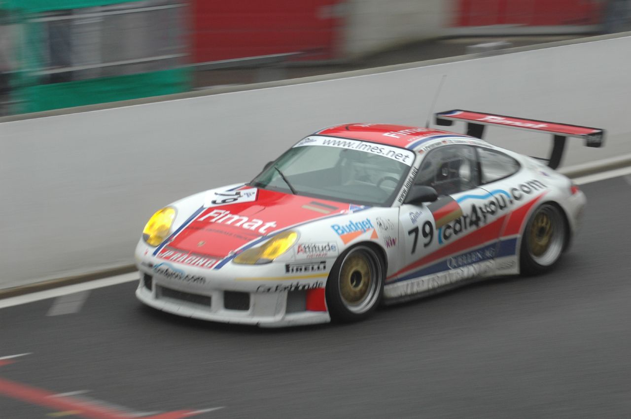 Porsche_911_GT3_RS_996_JP_Racing_-_79_-_WPOZZZ99Z2S692087.jpg