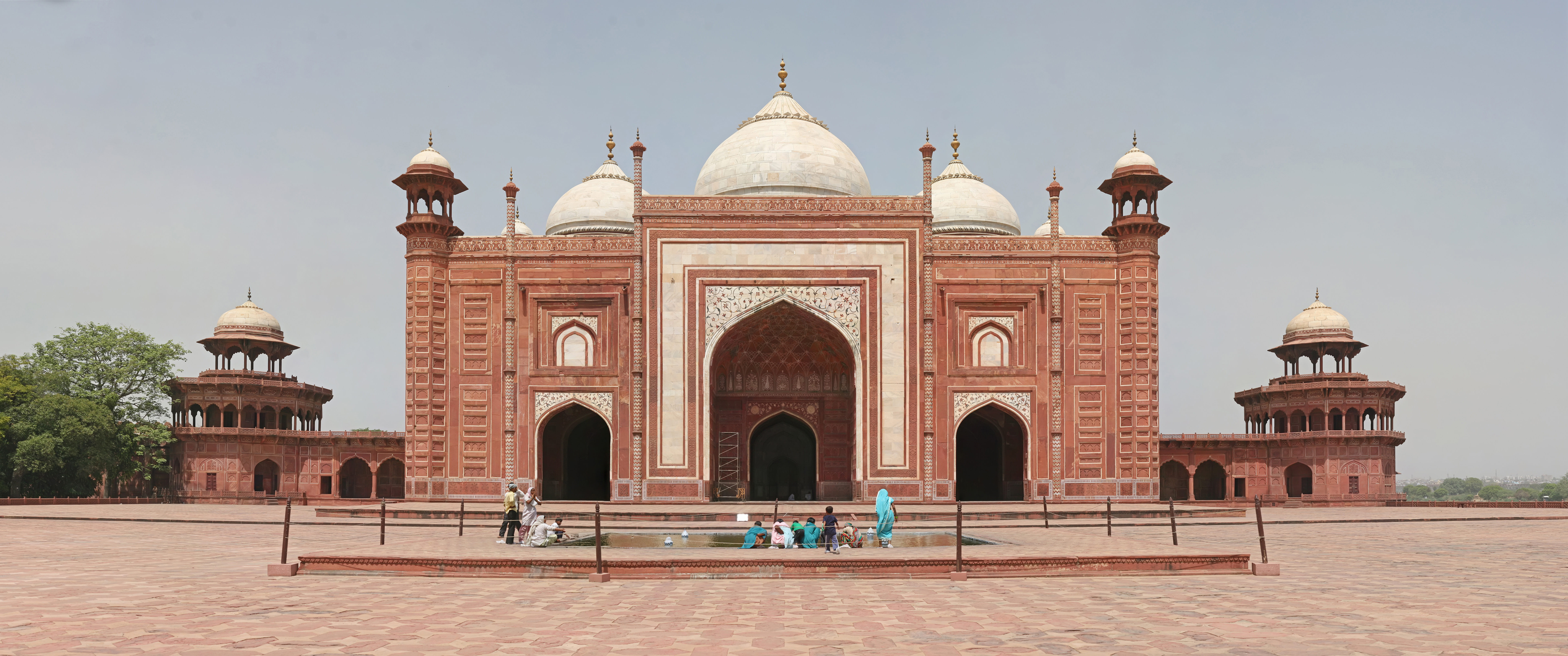 File:Taj Mahal Mosque, Agra.jpg - Wikipedia