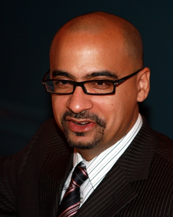 Junot Diaz.  Photo by Christopher Peterson (Christopherpeterson at en.wikipedia). Used under Creative Commons License.