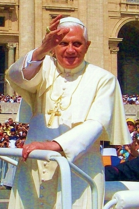 pope benedict xvi crop 