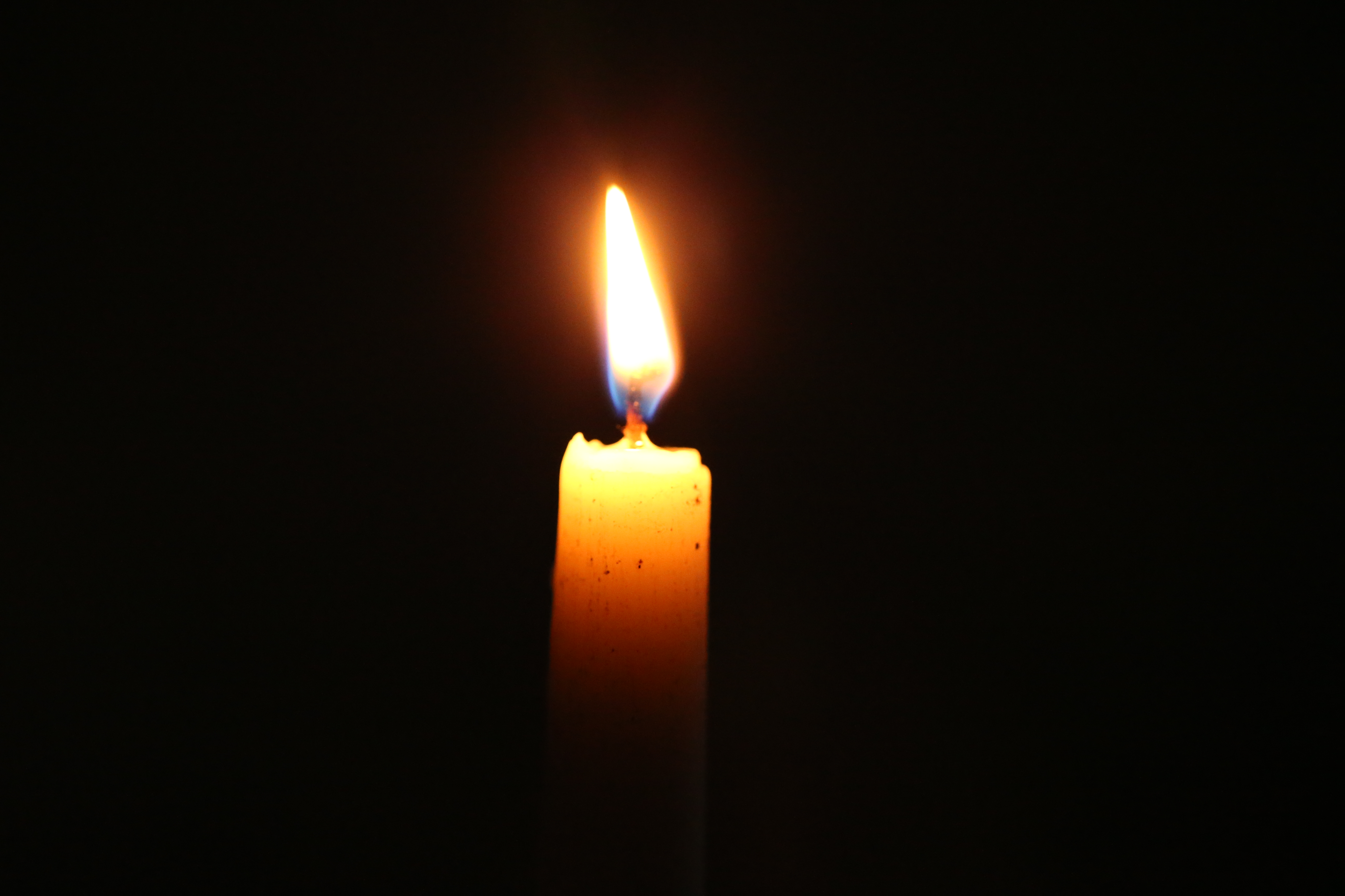 FileBN3Q09604 candle light.JPG Wikimedia Commons