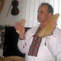 Скрипка Василя Мартищука створена саме для виконання автентичних гуцульських мелодій