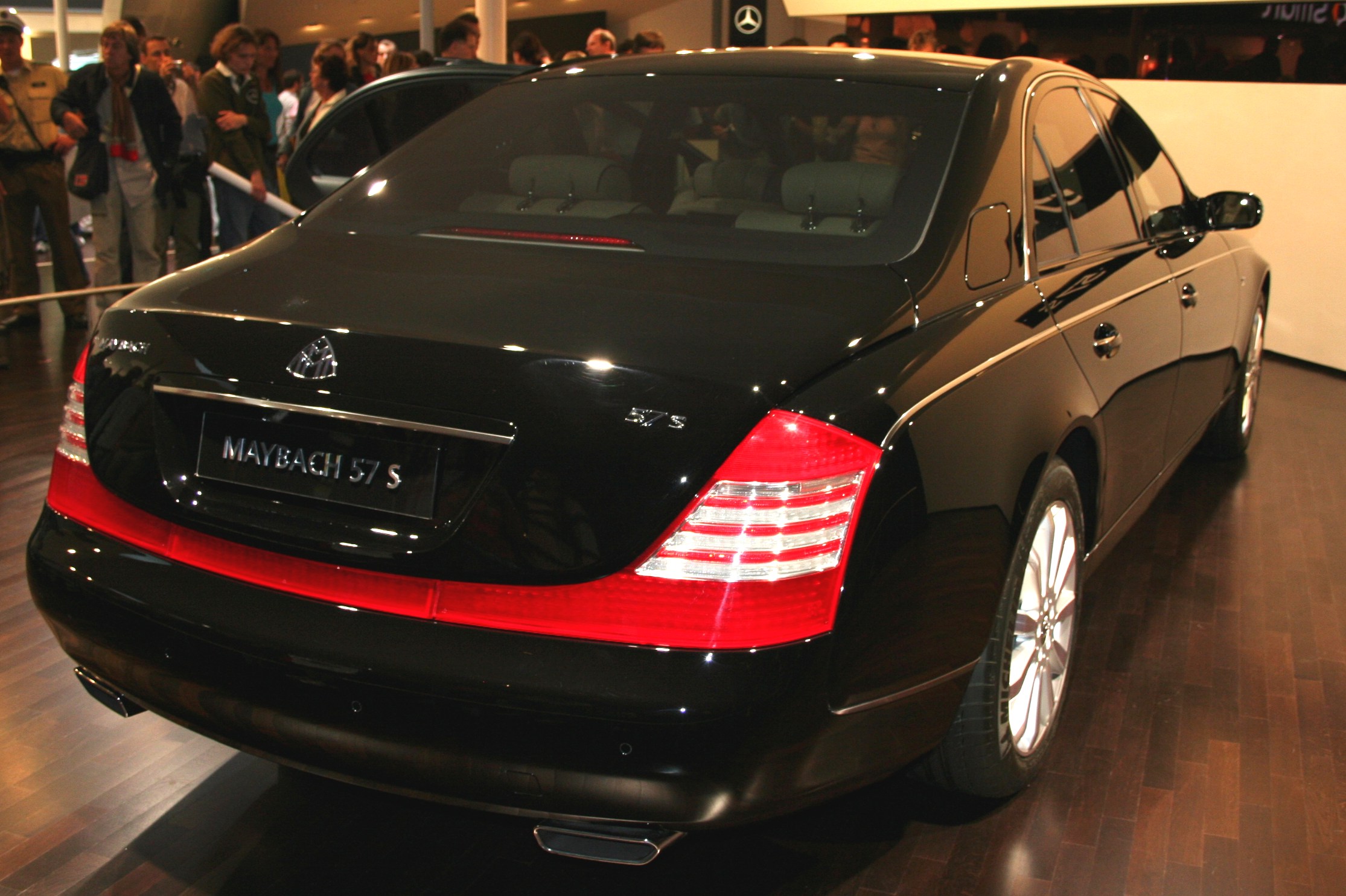 maybach size