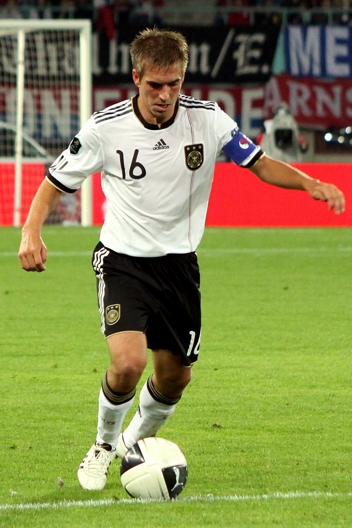 File:Philipp Lahm, Germany national football team (06).jpg - Wikimedia