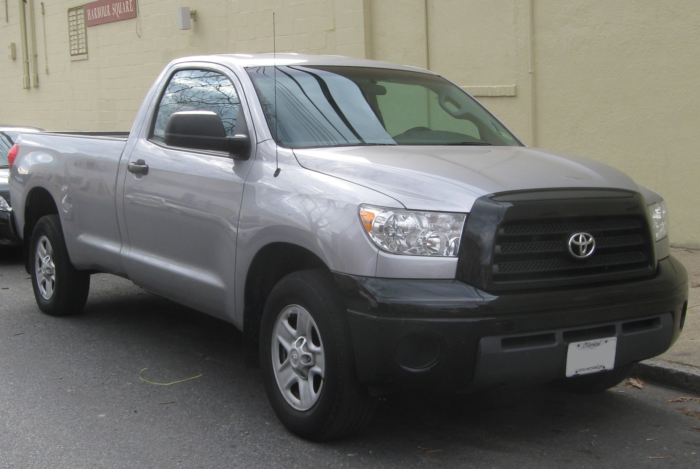 Toyota Tundra 01