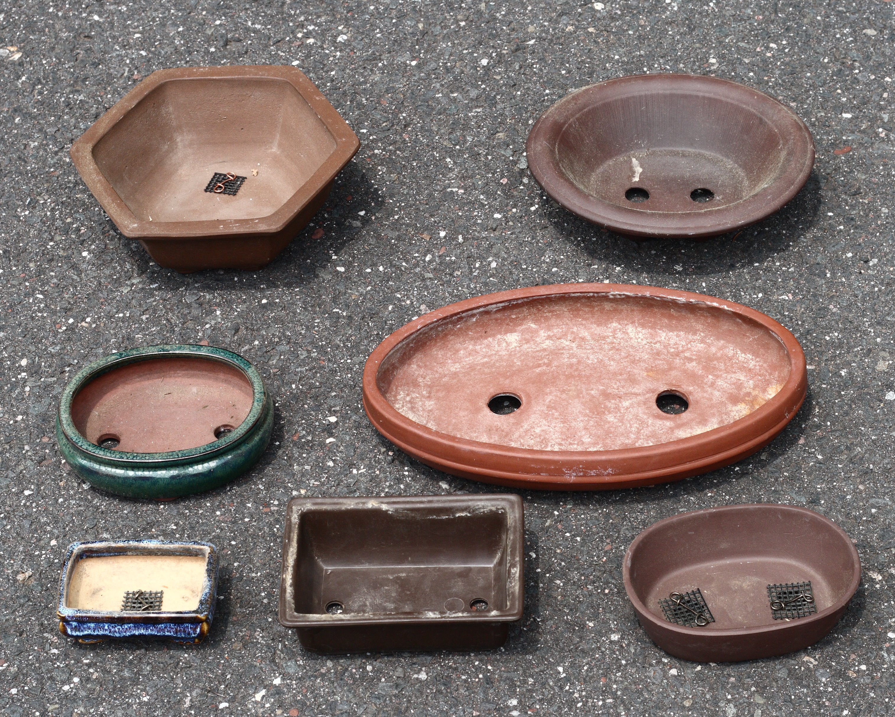 File:Assorted bonsai pots.jpg