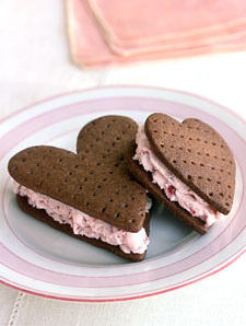 Inspiration Martha Stewart...Ice Cream Sandwiches