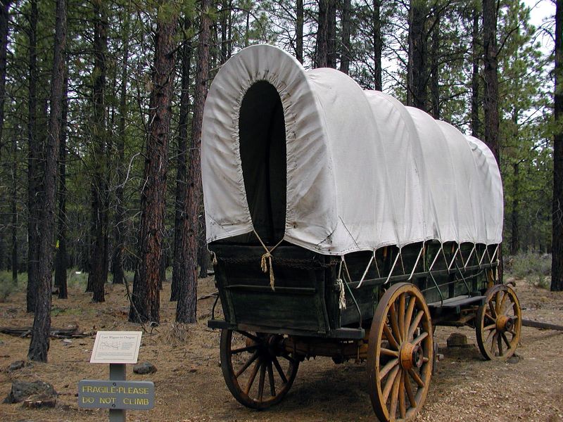 wagons in 1800s. File:Covered wagon at the High