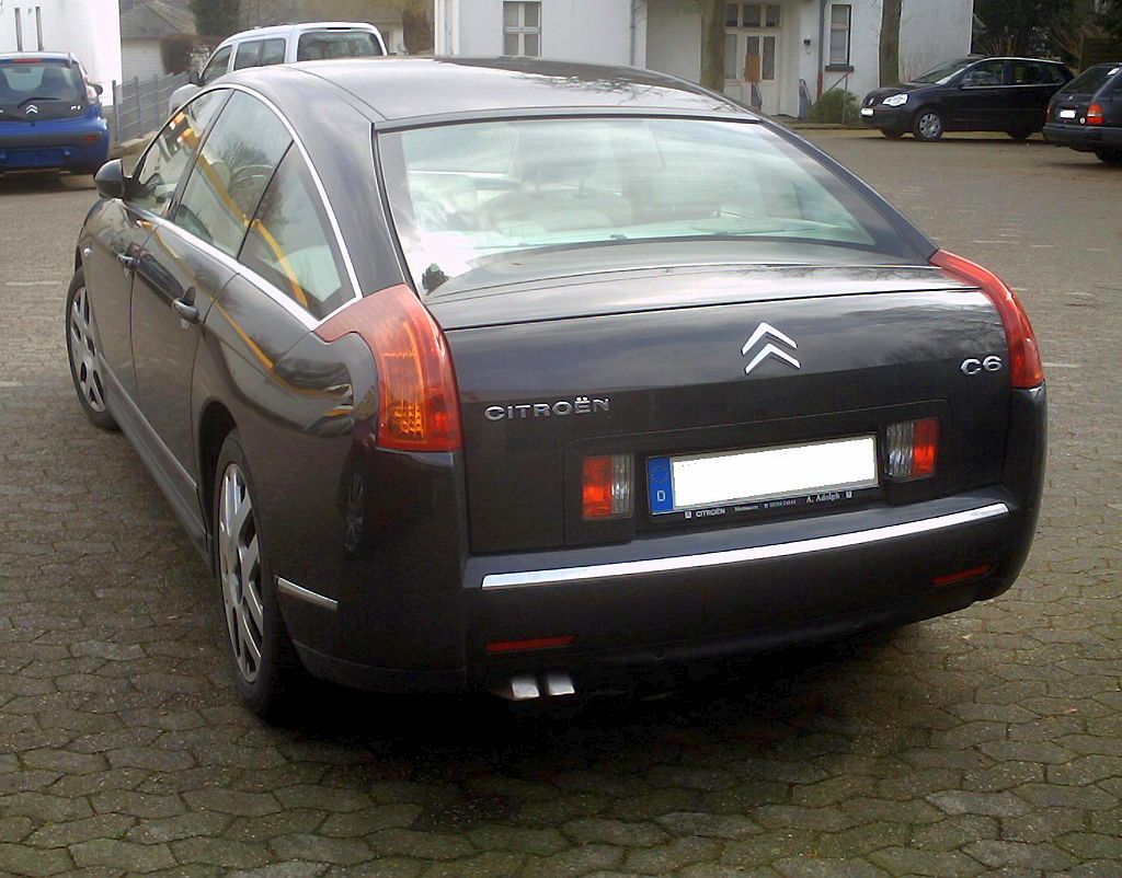 Citroen_C6_heck(1).jpg