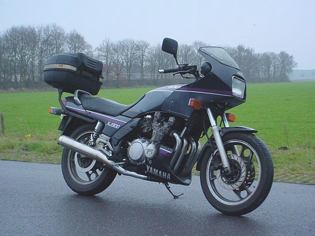 Мотоцикл     Yamaha_XJ900F_4BB