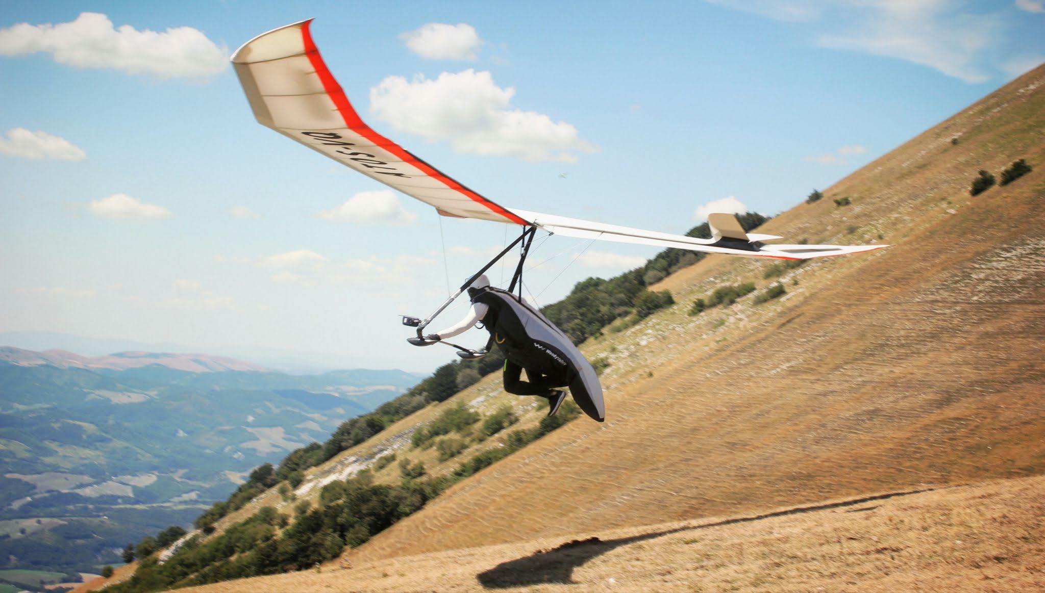 Nude hang gliding