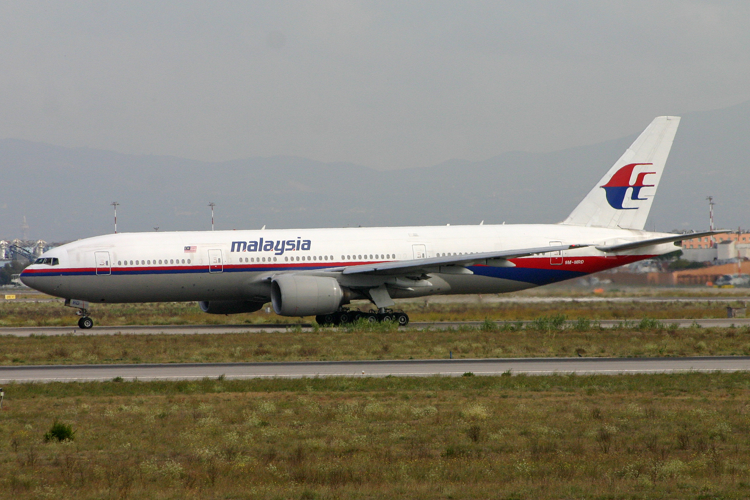 Boeing 777-2H6ER 9M-MRD Malaysian (6658105143).jpg