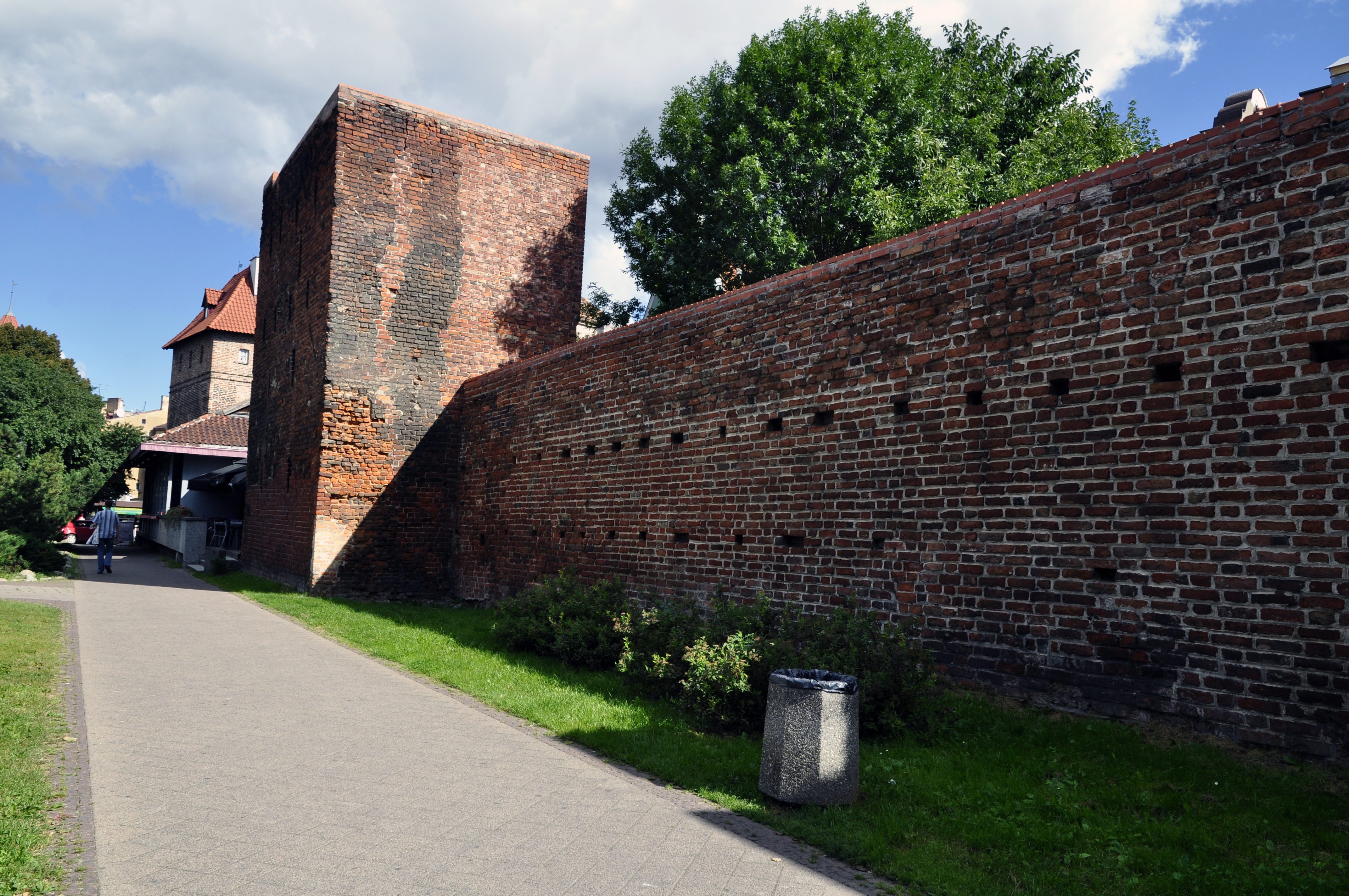 Mury obronne Głównego Miasta Gdańska 2 AW.jpg