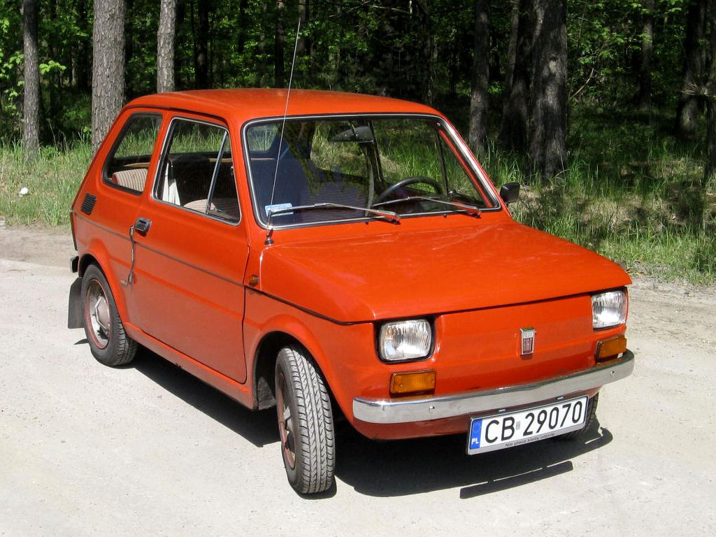 http://upload.wikimedia.org/wikipedia/commons/8/81/Polski_Fiat_126p_rocznik_1973.jpg