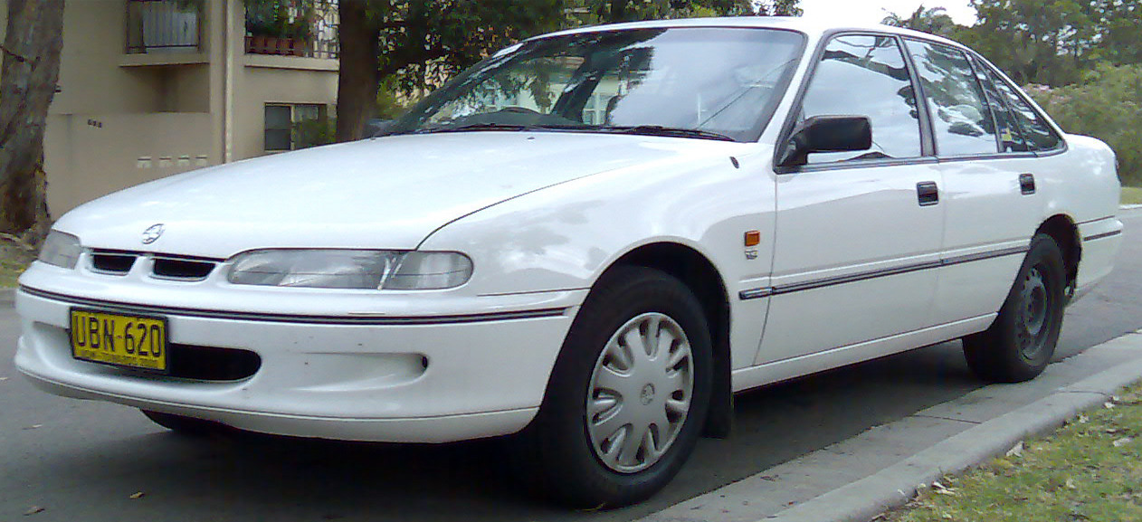 Holden Commodore Vs. File:1995-1996 Holden VS