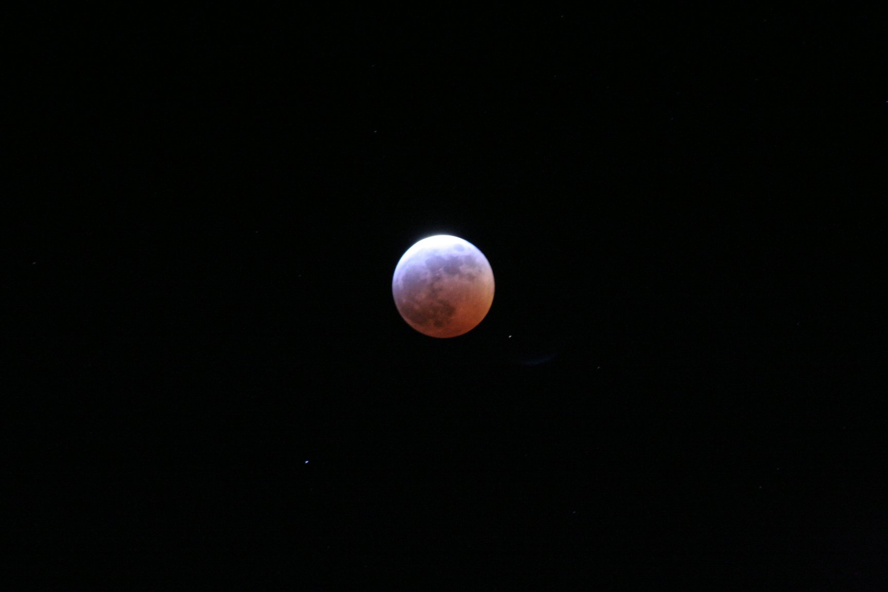 red moon photo