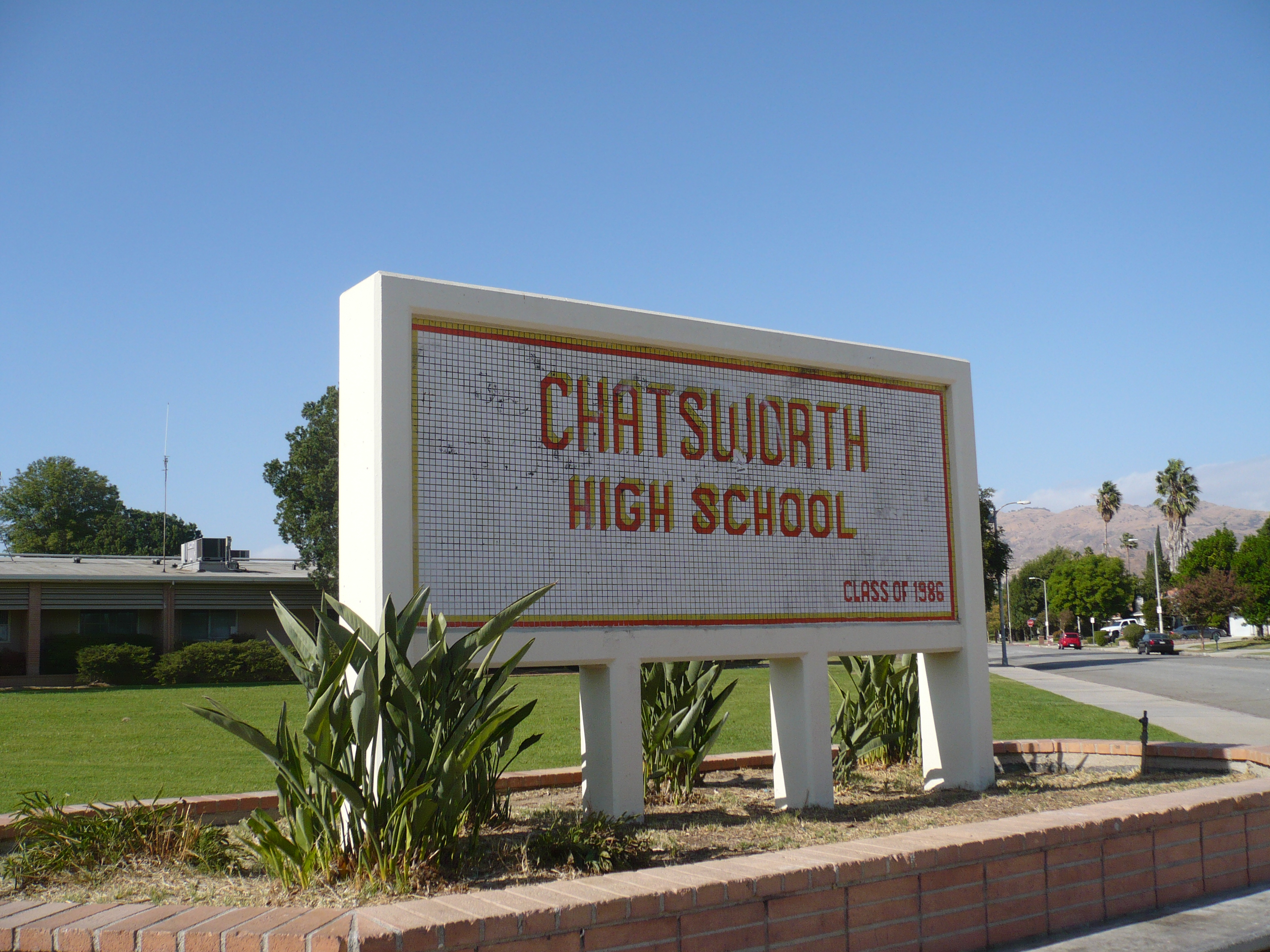 Chatsworth Charter High School | 10027 Lurline Ave, Chatsworth, CA, 91311 | +1 (818) 678-3400