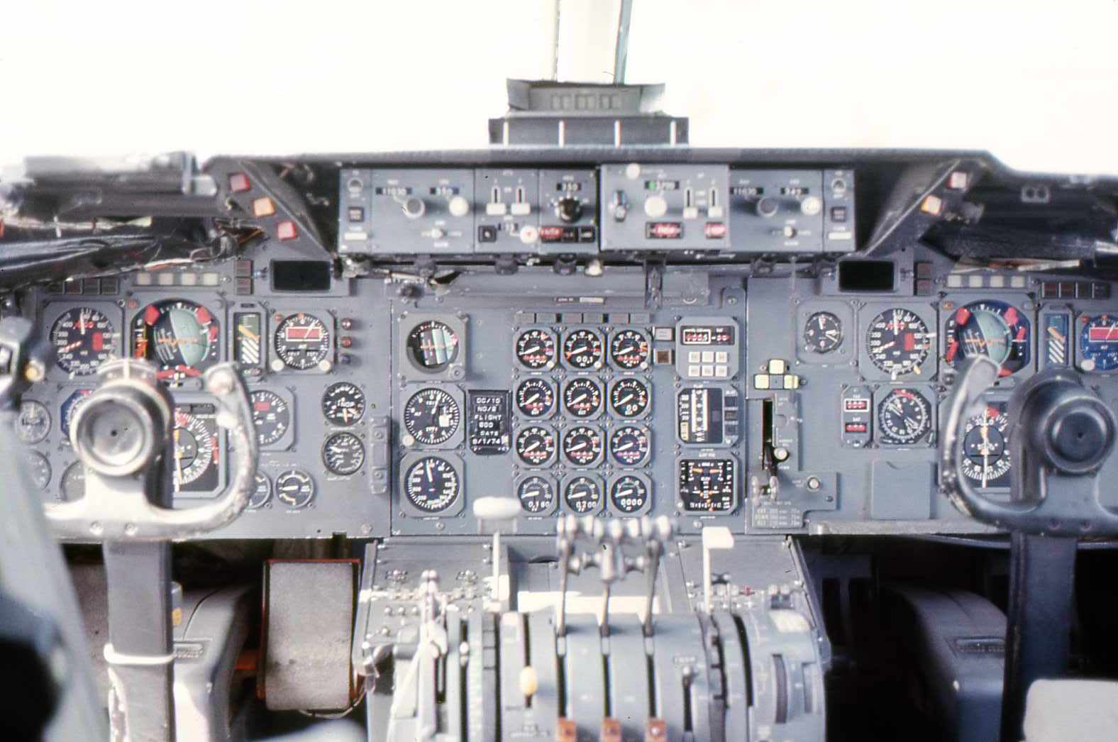 Dc 10 Cockpit