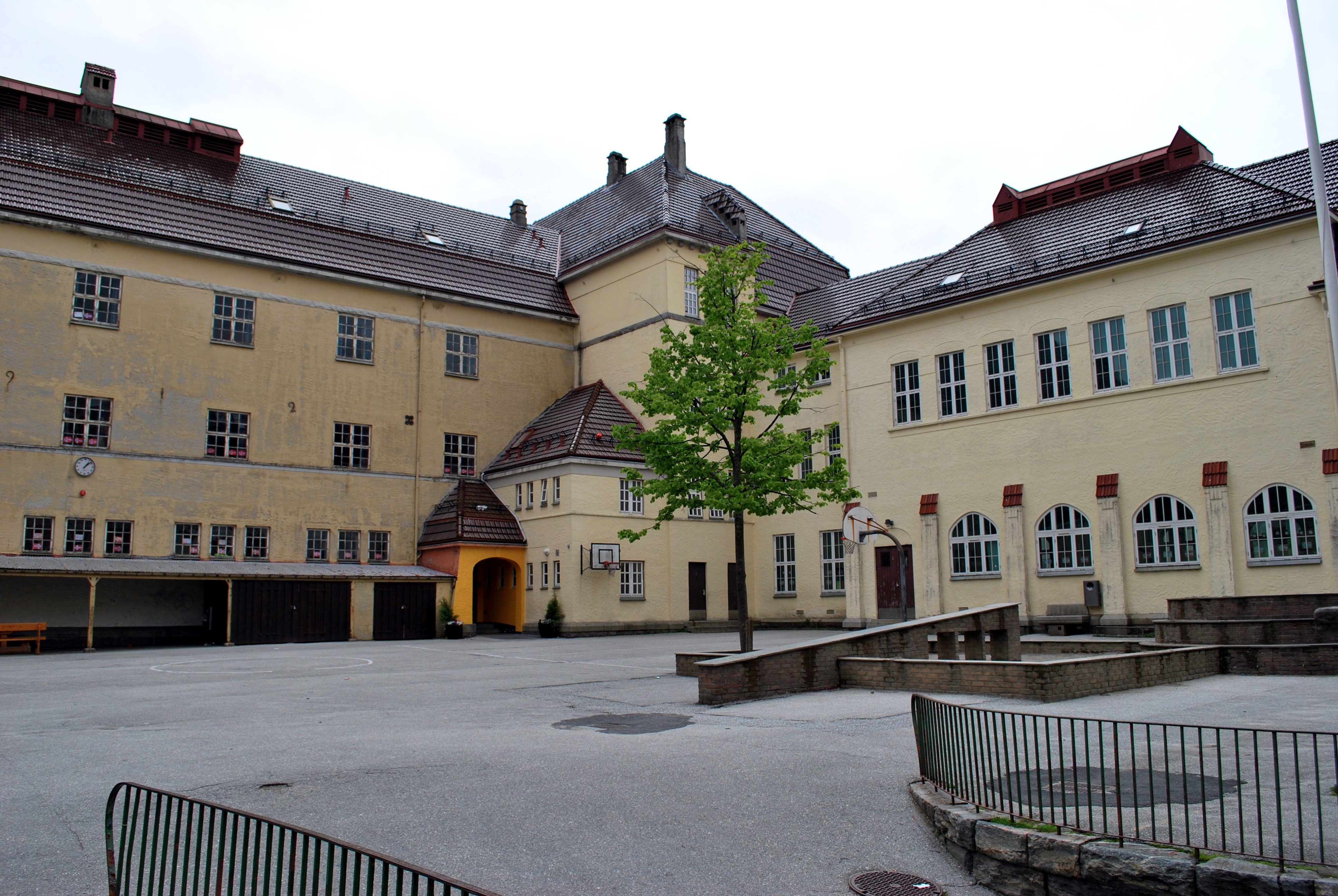 Møhlenpris skole. Foto: HMPinnsvinet (CC BY-SA 3.0)