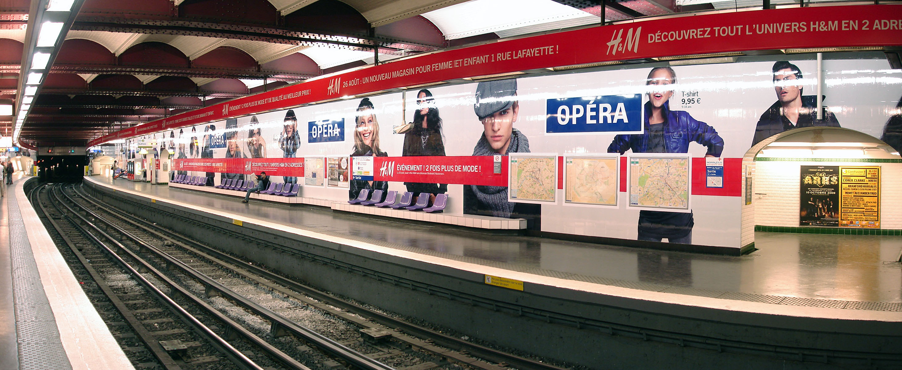 Description Metro Paris - Ligne 3 - station Opera 05.jpg