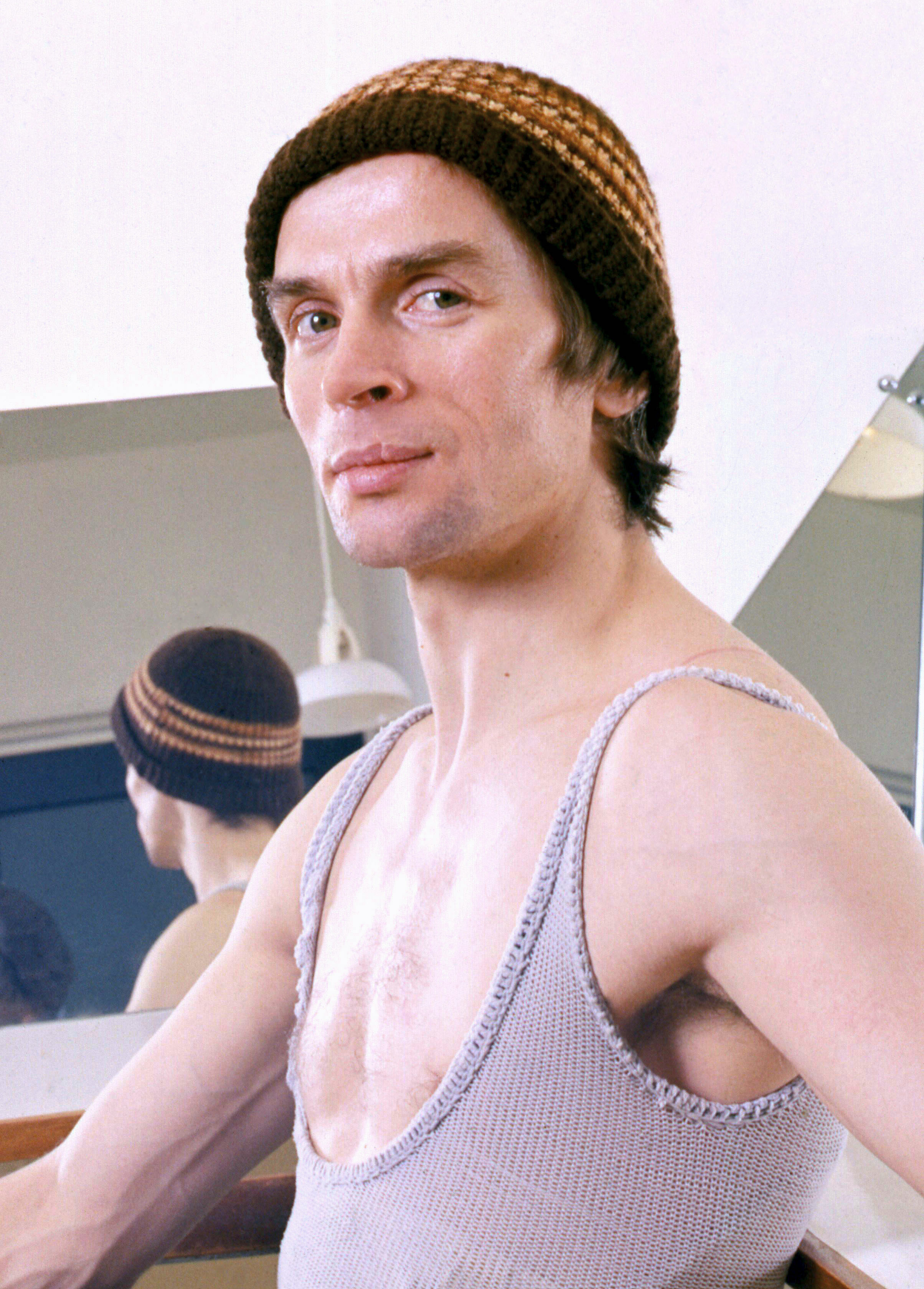 Nureyev_10_Allan_Warren.jpg (2408×3360)