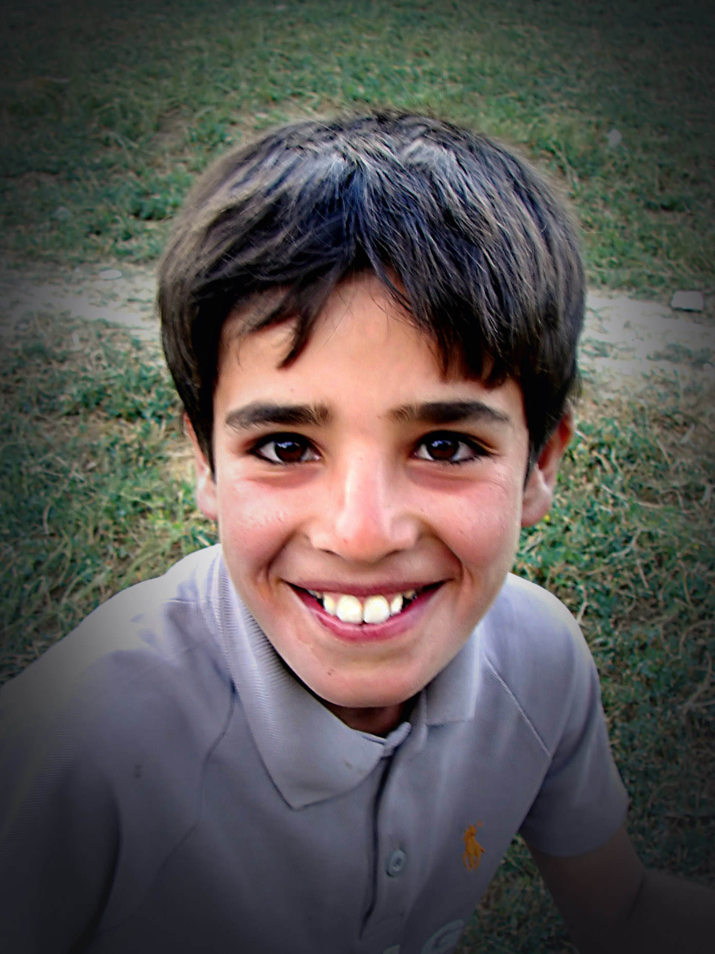 File:Smiling Iranian boy, Chaharmahal and Bakhtiari Province, Iran, 09