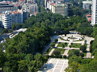 Sky view from Taksim Gezi Park, Istambul, Turkey..jpg