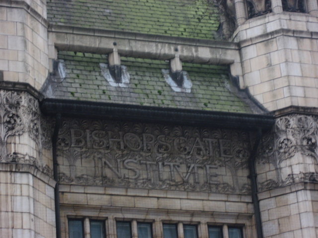 Inscription on the Bishopgate Institue