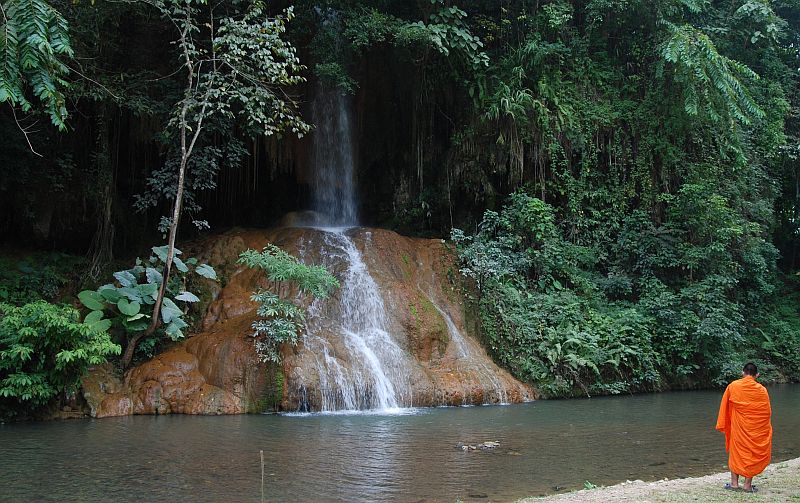 A hot waterfall, Namtok Phu Sang, at Phu Sang National Park (อุทยานแห่งชาติภูซาง), Thailand