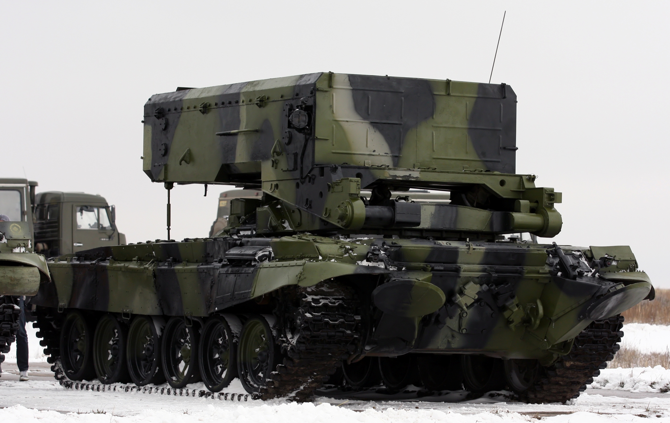 http://upload.wikimedia.org/wikipedia/commons/9/92/TZM-T_of_the_TOS-1A_system_(4).jpg