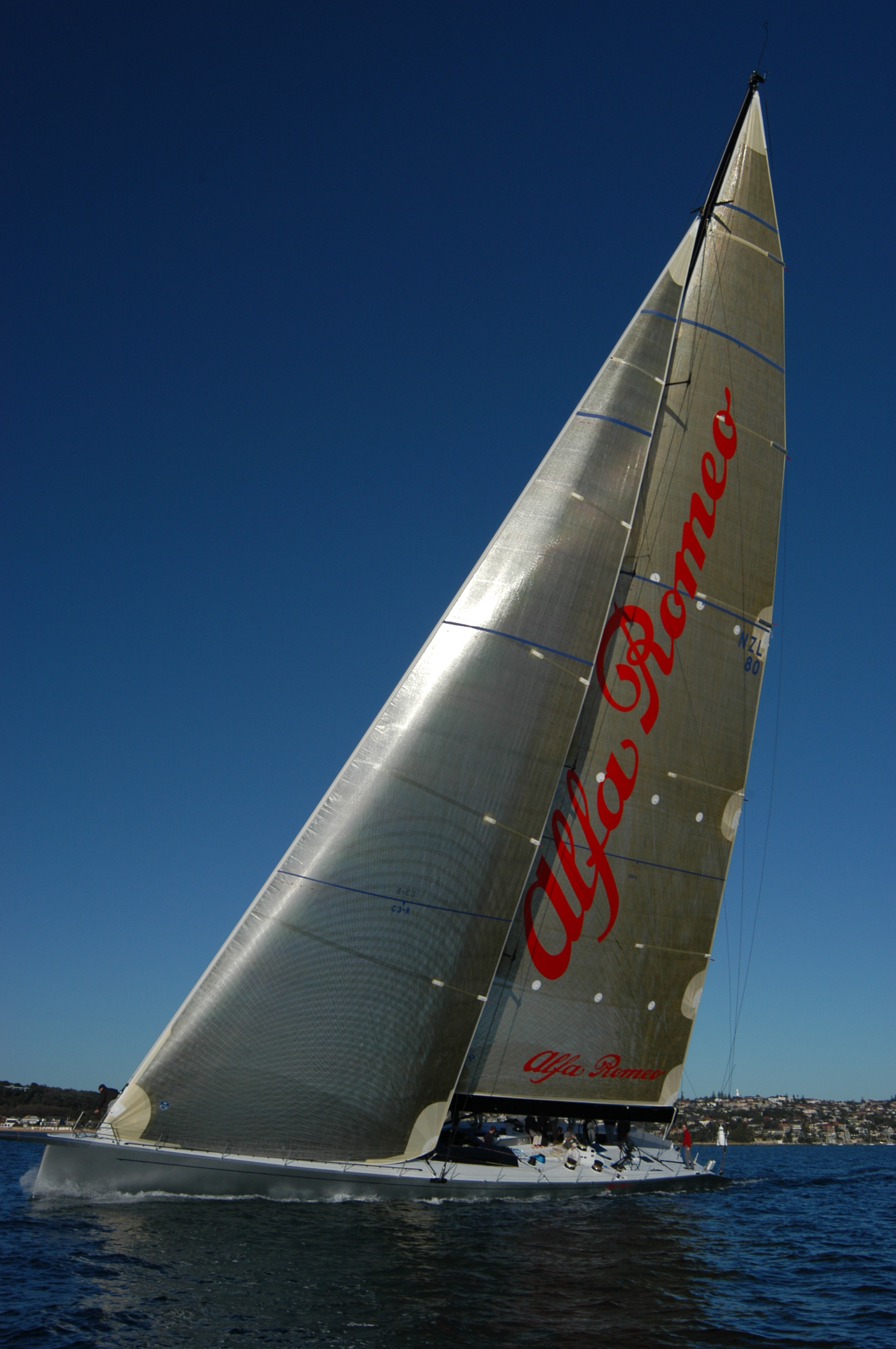 Alfa-Romeo-2-First-Sail.jpg